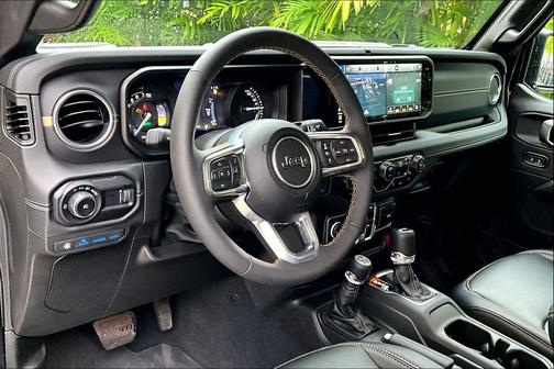 2024 Jeep Wrangler 4xe Sahara