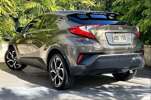 2021 Toyota C-HR XLE