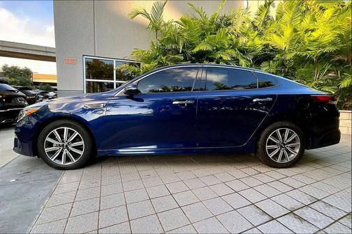 2019 Kia Optima LX