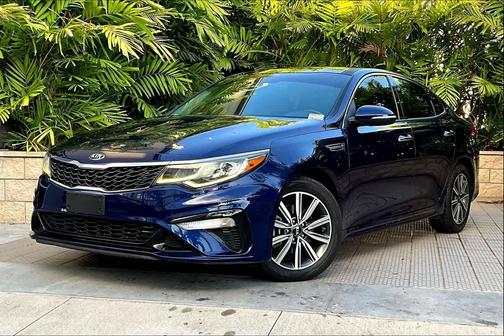2019 Kia Optima LX