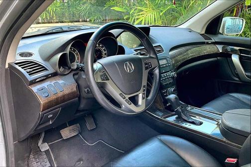 2013 Acura MDX 3.7L Technology