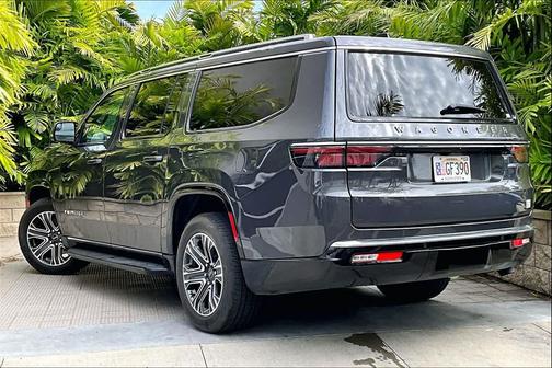 2025 Jeep Wagoneer L Series II 4x4