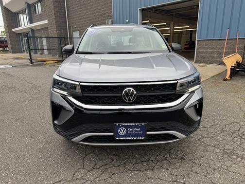 Pyrite Silver Metallic 2024 Volkswagen Taos 1.5T S