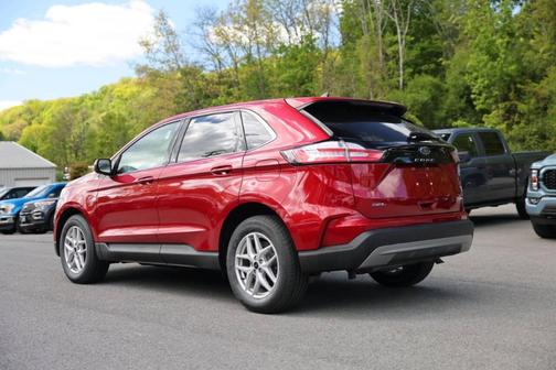 Red Metallic 2023 Ford Edge SEL