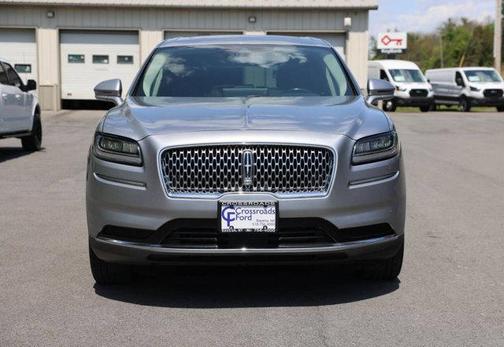 Radiance Metallic 2023 Lincoln Nautilus Reserve