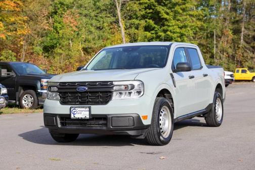 2022 Ford Maverick XL