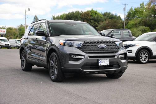 Gray Metallic 2023 Ford Explorer XLT