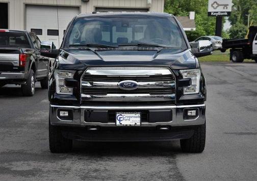 Photo 2 of 47 of 2016 Ford F-150 Lariat