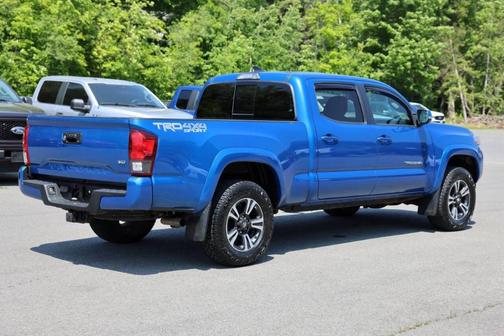 2018 Toyota Tacoma TRD Sport