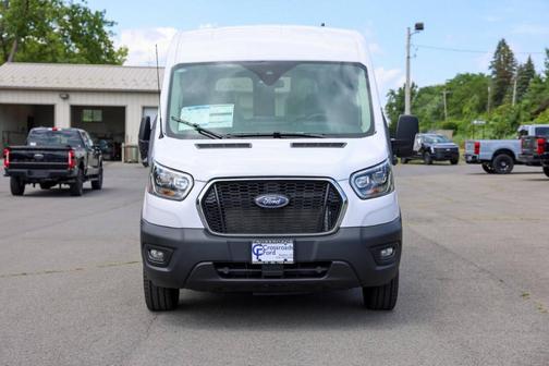 2025 Ford Transit-250 148 WB Medium Roof Cargo