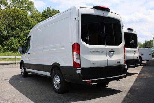 2025 Ford Transit-250 148 WB Medium Roof Cargo