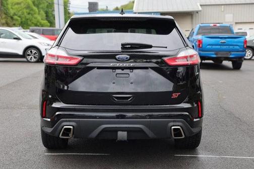 2024 Ford Edge ST