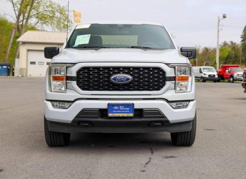 White Metallic 2022 Ford F-150 XL