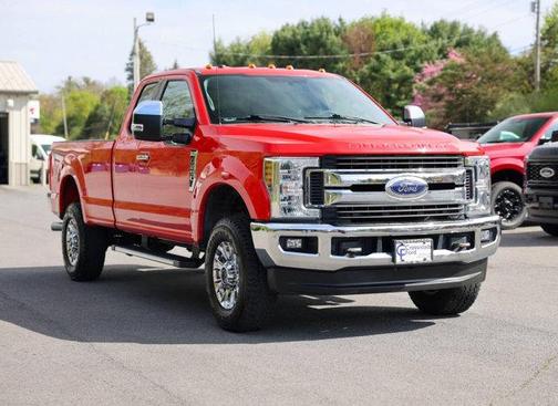 Race Red 2019 Ford F-250 XLT