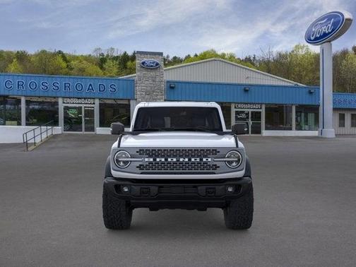 Oxford White 2025 Ford Bronco Badlands
