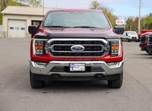 Red Metallic 2022 Ford F-150 XLT