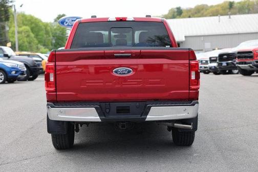 Red Metallic 2022 Ford F-150 XLT