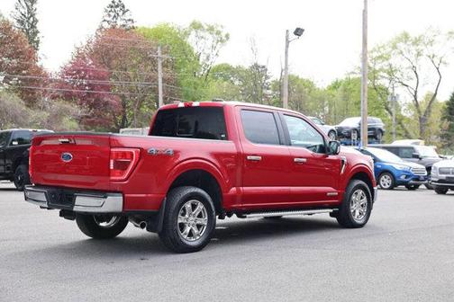 Red Metallic 2022 Ford F-150 XLT