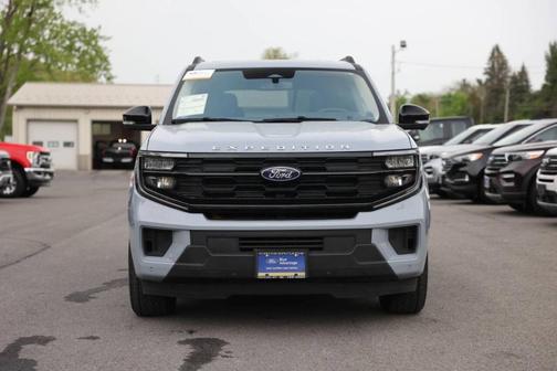 Gray Metallic 2025 Ford Expedition Active