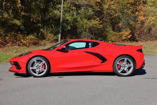 2020 Chevrolet Corvette Stingray w/2LT