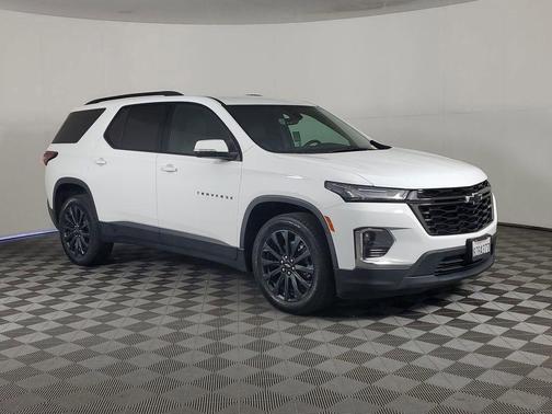 2022 Chevrolet Traverse RS
