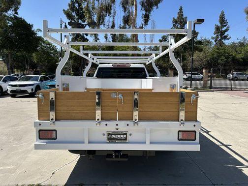 2025 Chevrolet Silverado 3500 WT