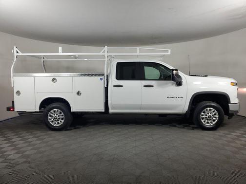2025 Chevrolet Silverado 2500 WT