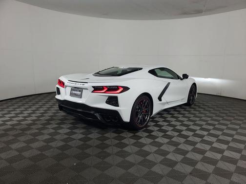 2026 Chevrolet Corvette Stingray w/1LT