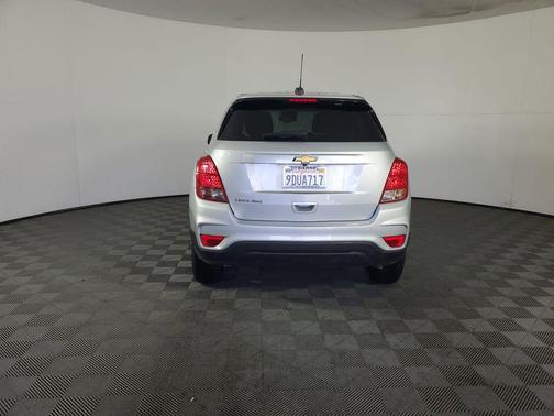 2022 Chevrolet Trax LS