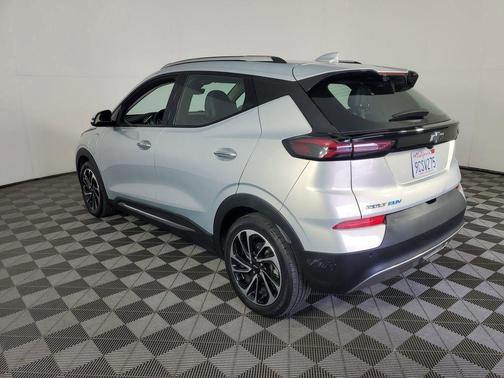 2022 Chevrolet Bolt EUV FWD Premier