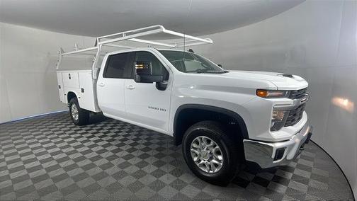 2025 Chevrolet Silverado 3500 LT