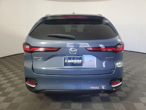 2025 Mazda CX-70 PHEV Premium Package