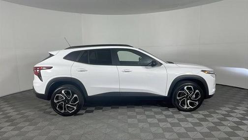 2025 Chevrolet Trax FWD 2RS