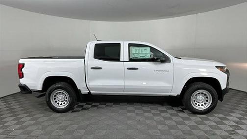 2025 Chevrolet Colorado WT