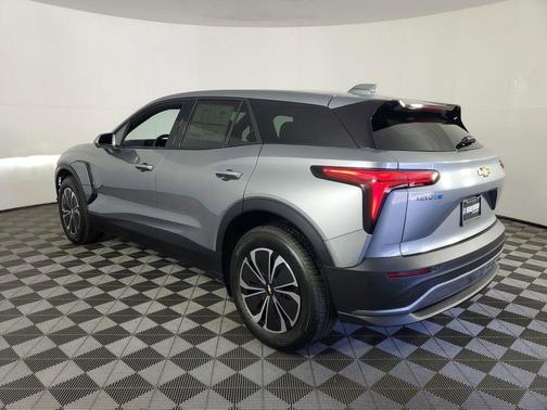 2025 Chevrolet Blazer EV AWD LT