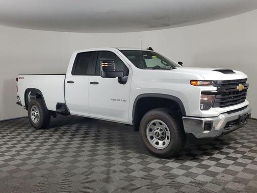 2025 Chevrolet Silverado 2500 WT
