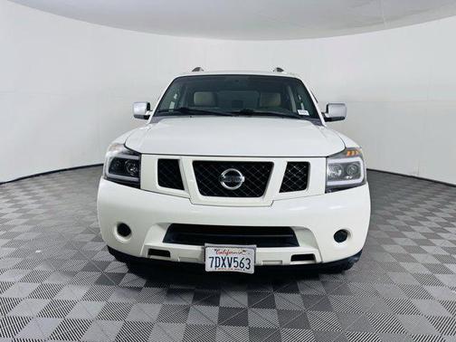 2014 Nissan Armada SV