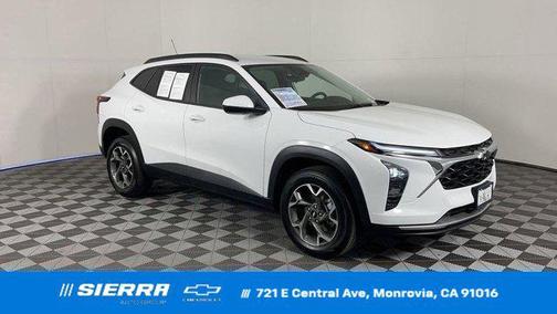 2025 Chevrolet Trax LT