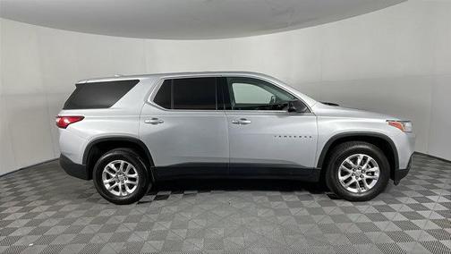 2021 Chevrolet Traverse LS