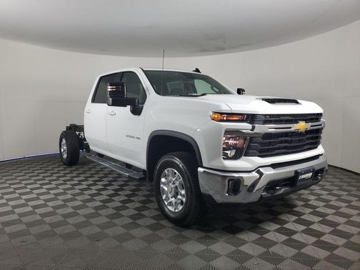 2026 Chevrolet Silverado 3500 LT