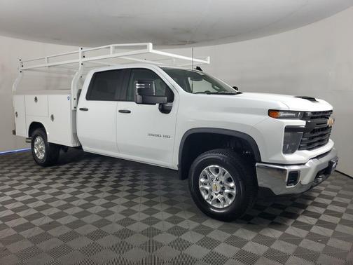 2026 Chevrolet Silverado 3500 WT