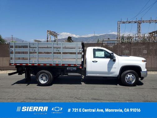 2025 Chevrolet Silverado 3500 WT