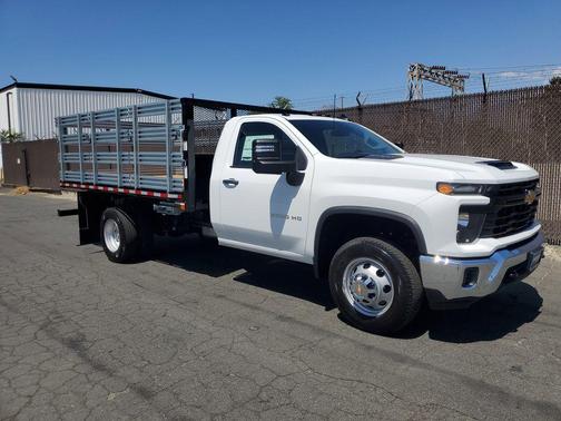 2025 Chevrolet Silverado 3500 WT