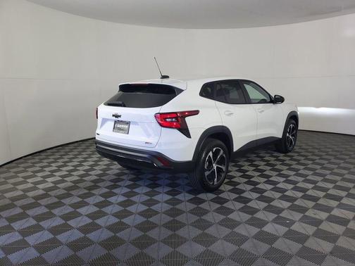 2026 Chevrolet Trax FWD 1RS