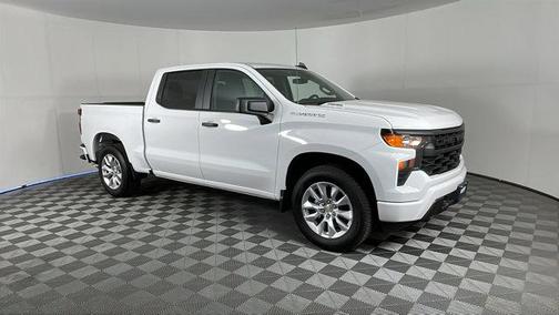 2025 Chevrolet Silverado 1500 Custom