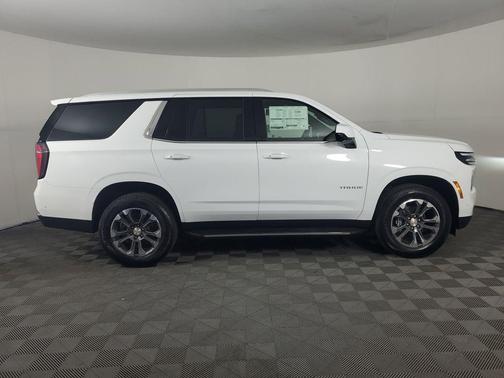 2025 Chevrolet Tahoe LS