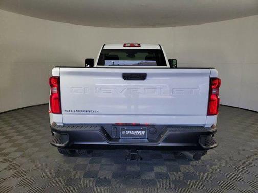 2025 Chevrolet Silverado 3500 WT