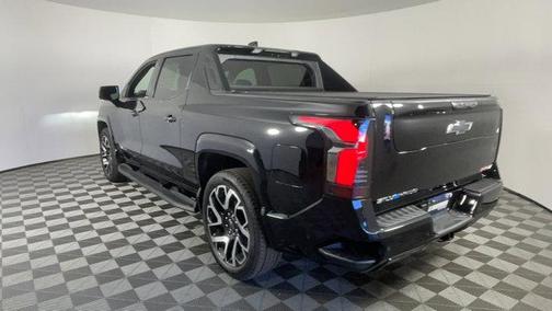2025 Chevrolet Silverado EV RST