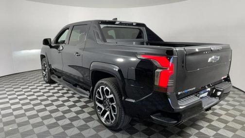 2025 Chevrolet Silverado EV RST
