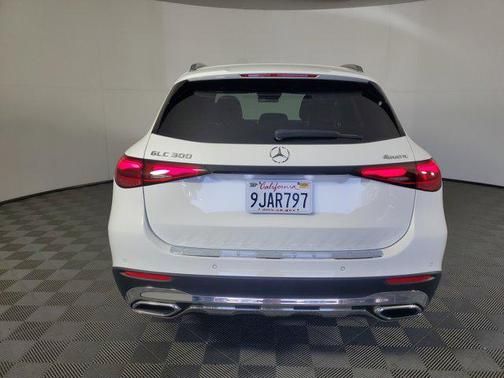 2023 Mercedes-Benz GLC 300 4MATIC